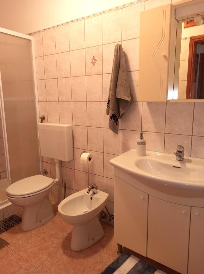 Apartman Dora Pula Luaran gambar